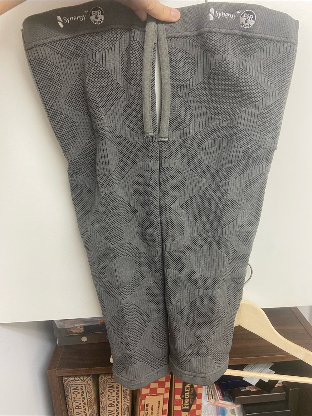 Vintage Synergy Gray Knit Athletic Compression Leggings